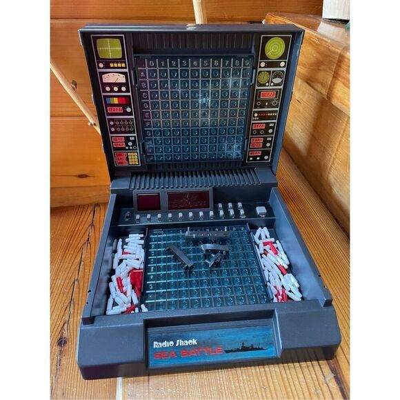 Vintage Radio Shack Electronic Battleship Sea Battle Game - Picture 2 of 5